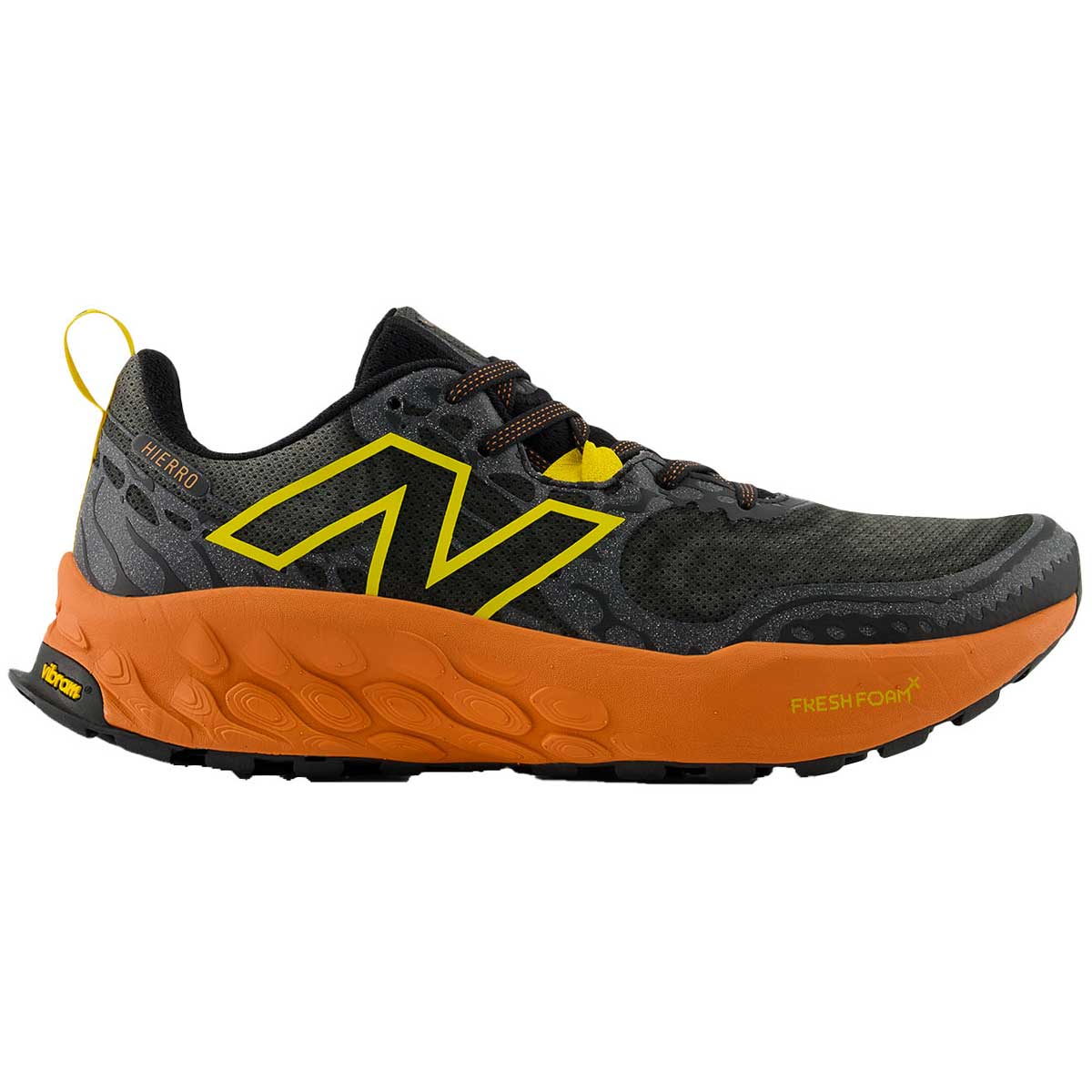 Tenis New Balance HIERRO V8 Trail Negro Naranja Hombre